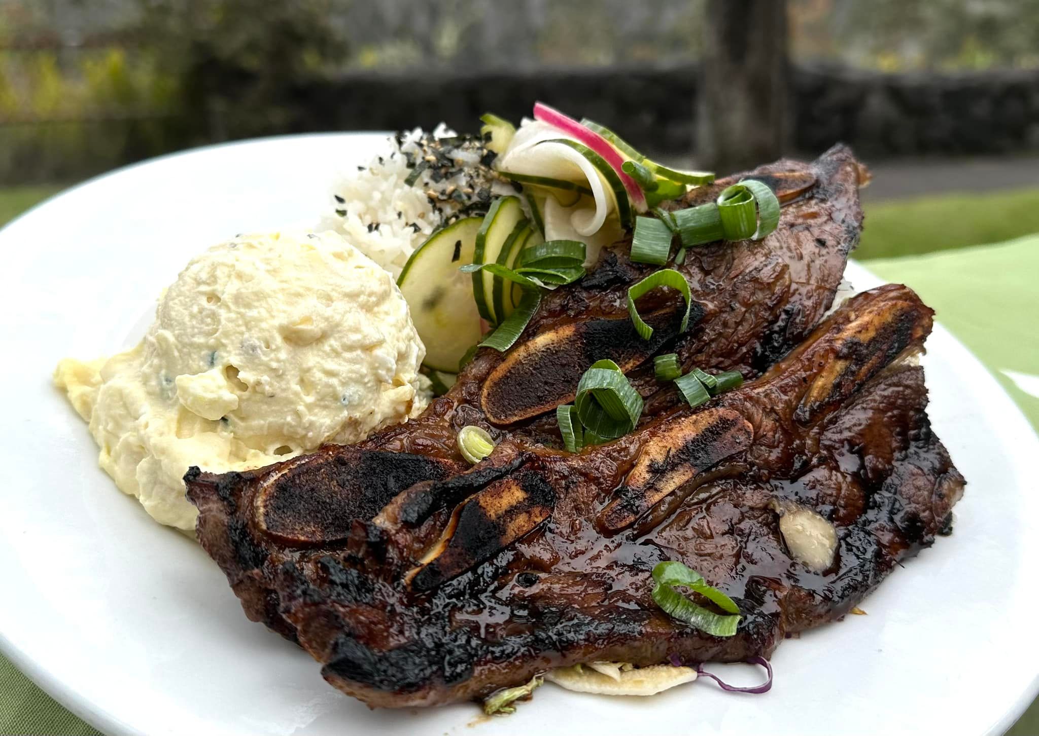 Volcano Short Ribs Dining - Hawaii Volcano House